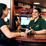 Hotel Pickwick And Pub \